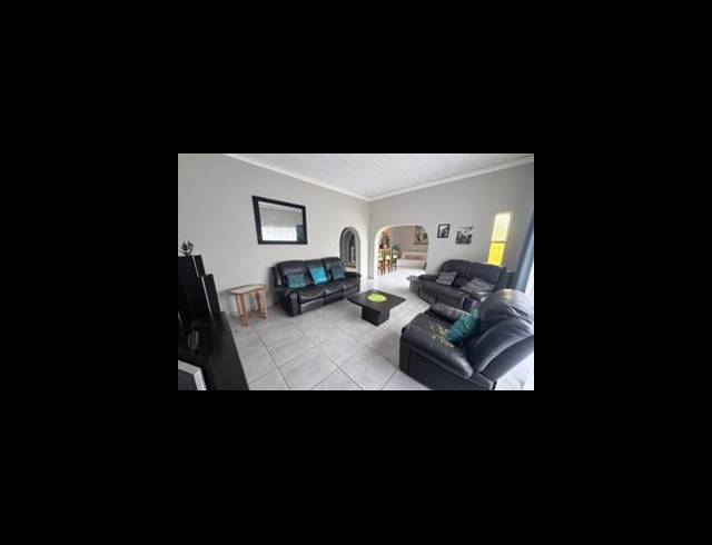 4 BEDROOM FREEHOLD FOR SALE IN SUNAIR PARK